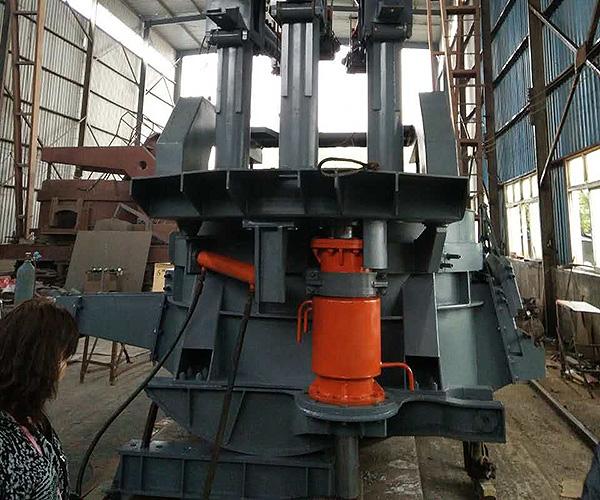 市金鑫设备制造是冶金行业设备制造生产的专业公司,主要产品